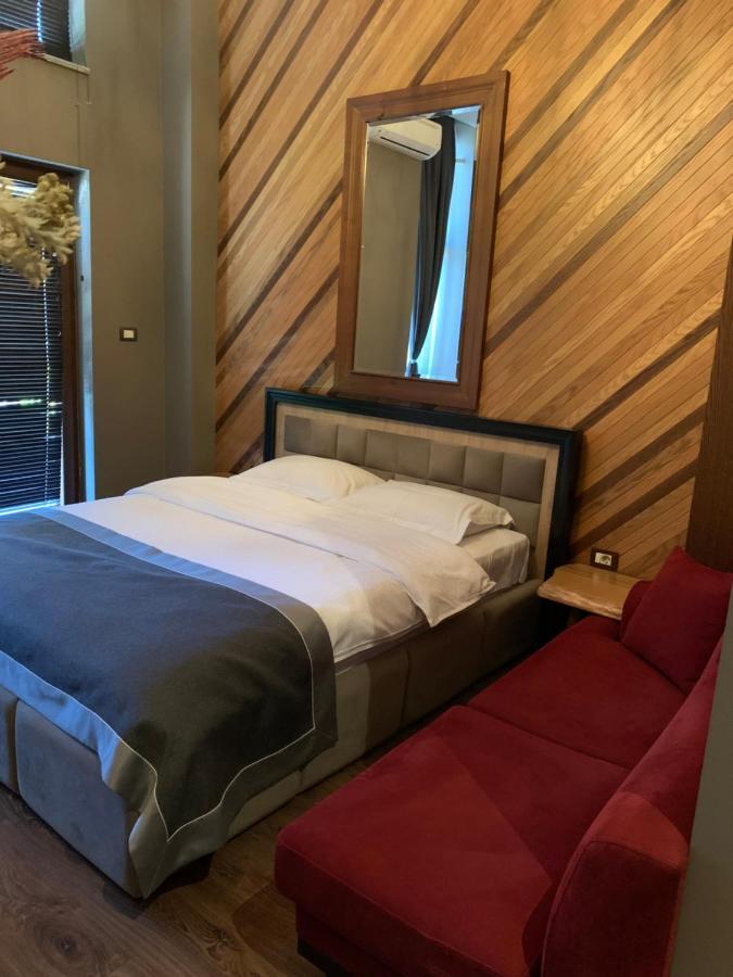 Guest House People Korce Exterior foto